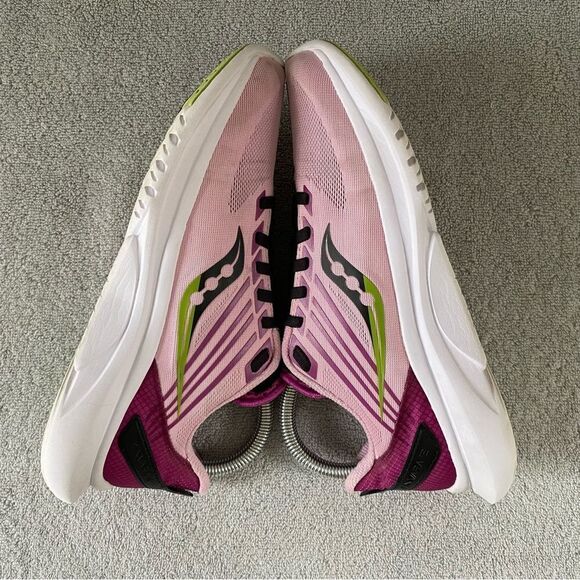 Saucony Womens 7.5 Kinvara 12 Athletic Sneakers Running Shoes S10619-25 Pink - Picture 9 of 12